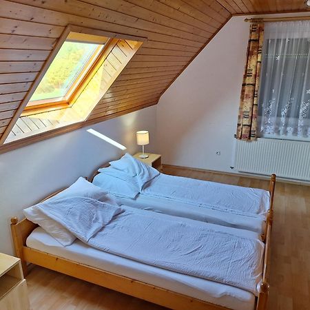 בדקסוניטומאי Badacsony Apartmanhaz מראה חיצוני תמונה